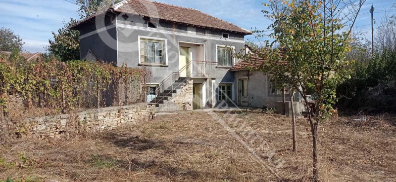 Продава  Къща област Велико Търново , с. Патреш , 90 кв.м | 26518659