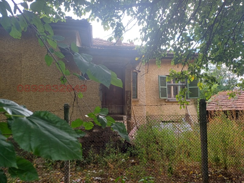 Продава КЪЩА, с. Йоглав, област Ловеч, снимка 3 - Къщи - 52779664