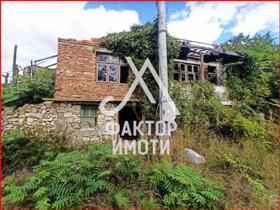 Продажба на имоти в с. Староселец, област Варна - изображение 1 