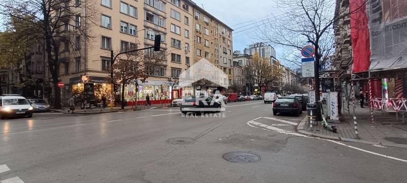 De vânzare  1 dormitor Sofia , Țentâr , 26 mp | 70769772 - imagine [7]