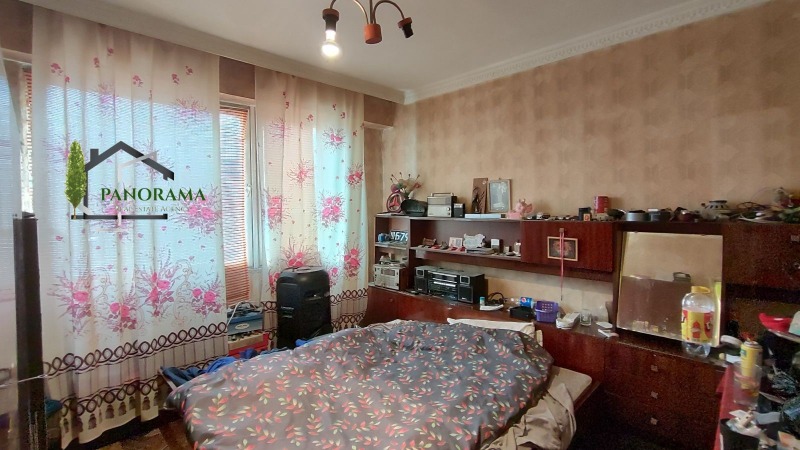 Продава  3-стаен град Шумен , Боян Българанов 1 , 78 кв.м | 82588720 - изображение [6]