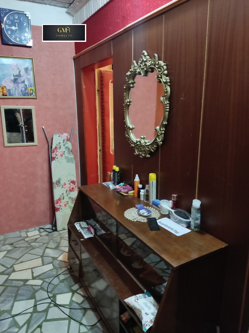 Продава МНОГОСТАЕН, гр. Плевен, Идеален център, снимка 9 - Апартаменти - 53044104