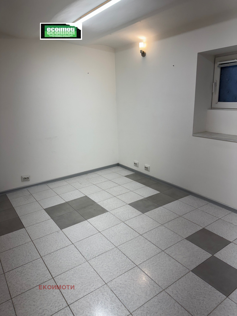 Продава ОФИС, гр. София, Център, снимка 14 - Офиси - 52624552