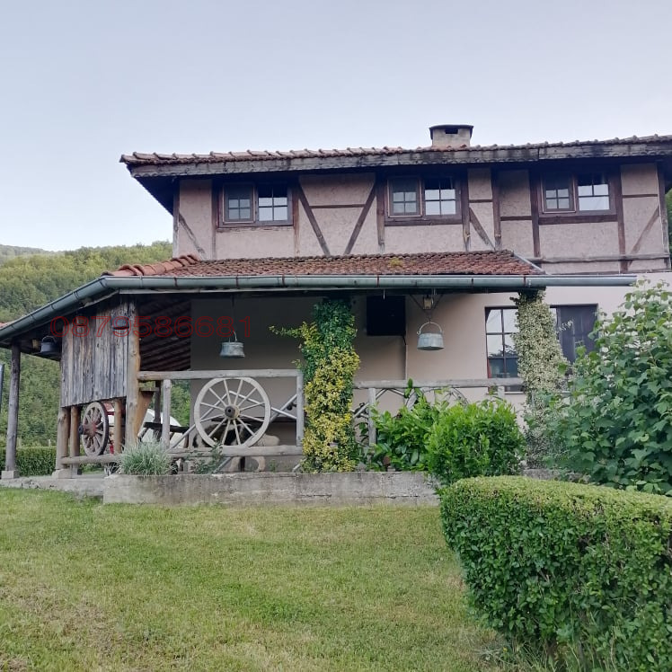 Продава КЪЩА, с. Чифлик, област Ловеч, снимка 7 - Къщи - 52631077