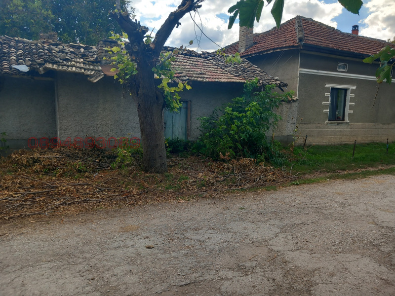 Продава КЪЩА, с. Алваново, област Търговище, снимка 5 - Къщи - 52786467