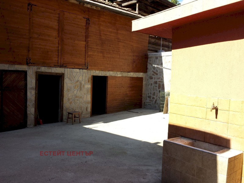 Продава КЪЩА, гр. Якоруда, област Благоевград, снимка 13 - Къщи - 53030021