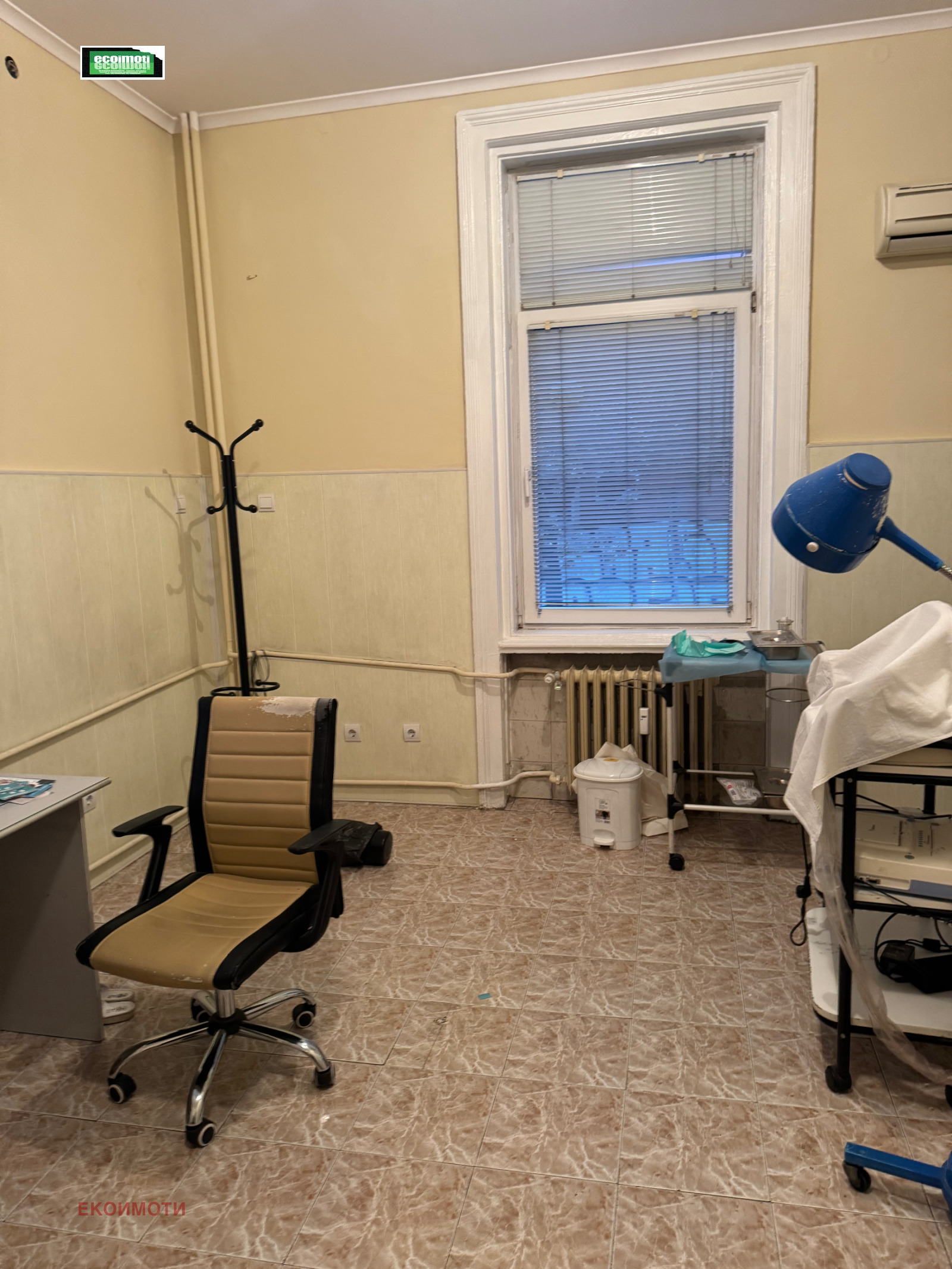 Продава ОФИС, гр. София, Център, снимка 11 - Офиси - 55041725