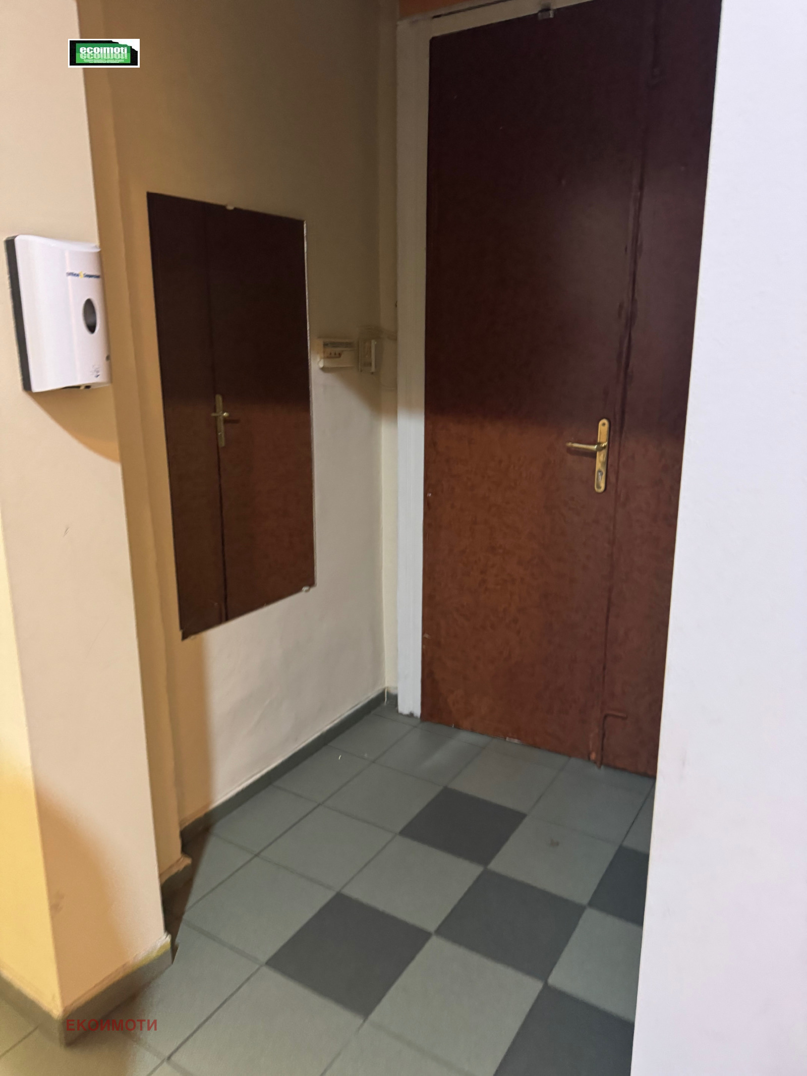 Продава ОФИС, гр. София, Център, снимка 2 - Офиси - 55041725