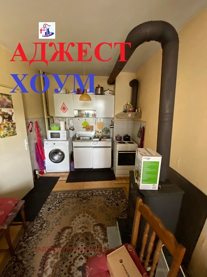 Продава 2-СТАЕН, гр. Шумен, Боян Българанов 1, снимка 3 - Апартаменти - 53795782