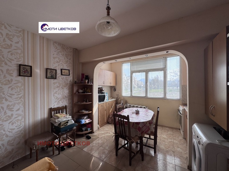 Продава 1-СТАЕН в град Враца, Дъбника - 43 кв.м / 62 800 € » 122 826.12 лв., ИМОТИ ЦВЕТКОВ