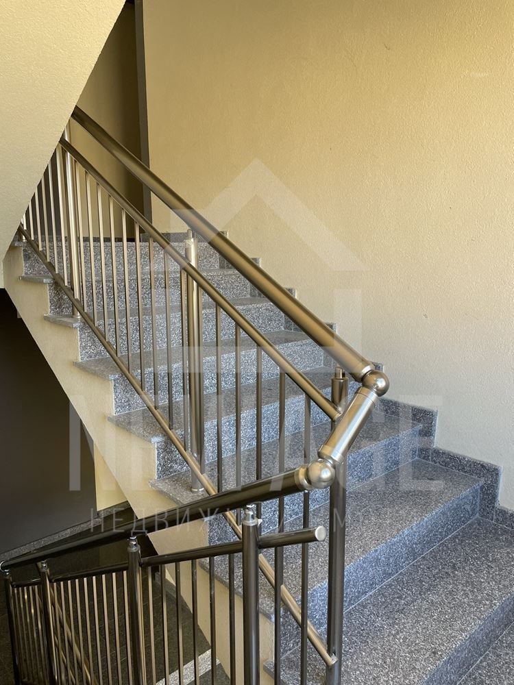 Продава  1-стаен град Варна , к.к. Св.Св. Константин и Елена , 40 кв.м | 88185961 - изображение [8]