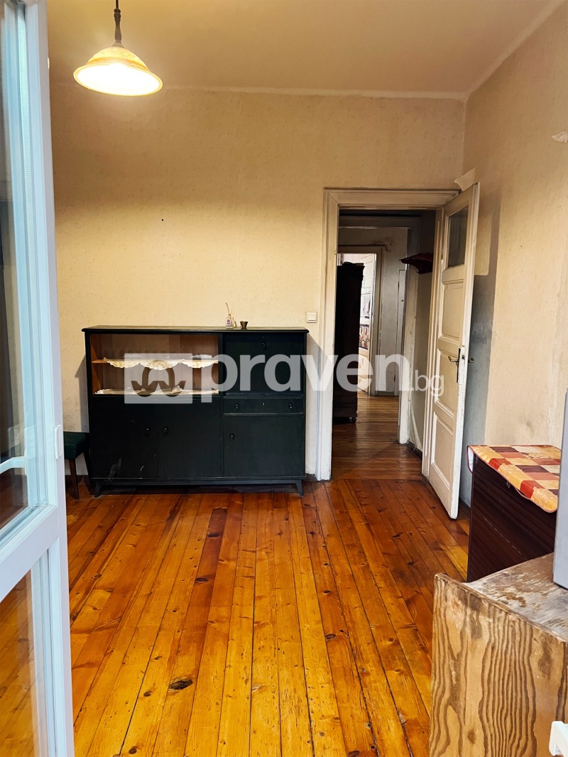 Продава МНОГОСТАЕН, гр. София, Център, снимка 8 - Апартаменти - 53037607