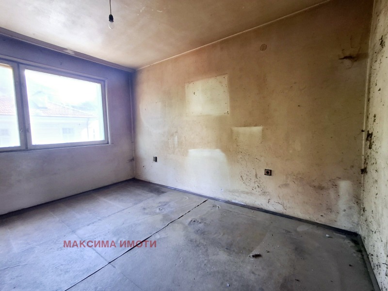 En venta  3+ dormitorios Burgas , Vazrazhdane , 102 metros cuadrados | 72818168 - imagen [3]