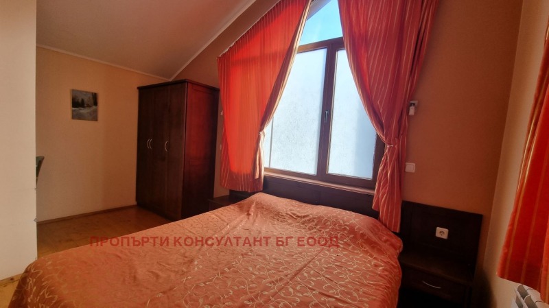 Продава КЪЩА, гр. Разлог, област Благоевград, снимка 12 - Къщи - 53562322