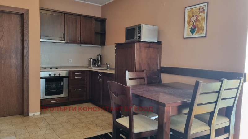 Продава КЪЩА, гр. Разлог, област Благоевград, снимка 8 - Къщи - 53562322