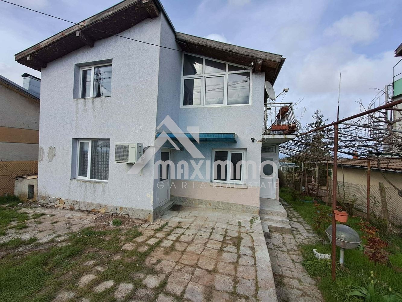 Продава КЪЩА, гр. Варна, м-т Боровец - север