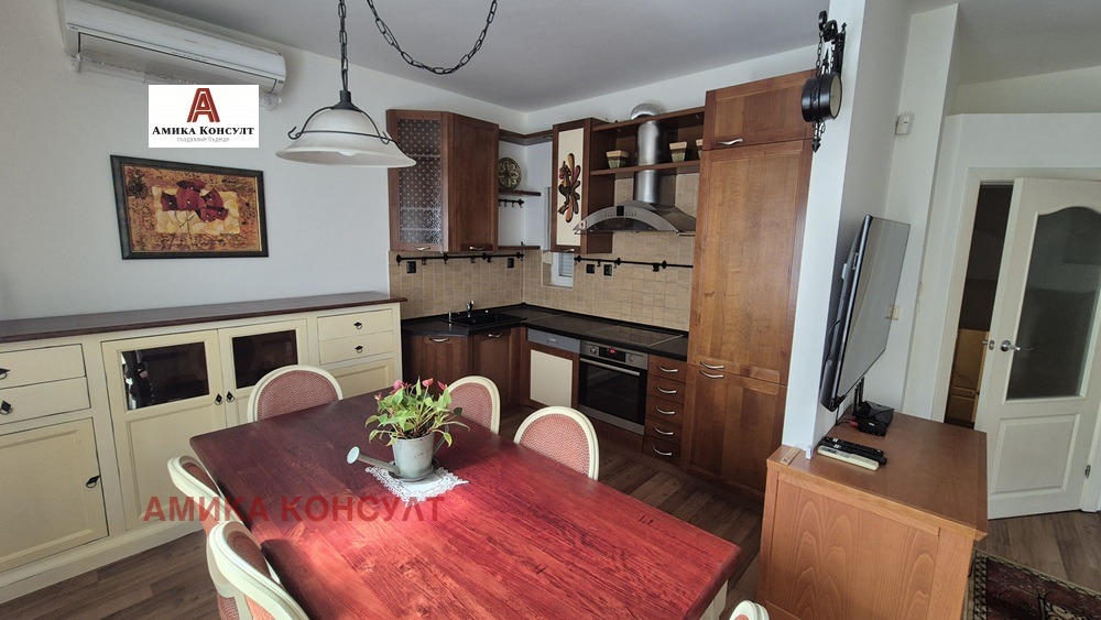 Продава КЪЩА, гр. София, Бъкстон