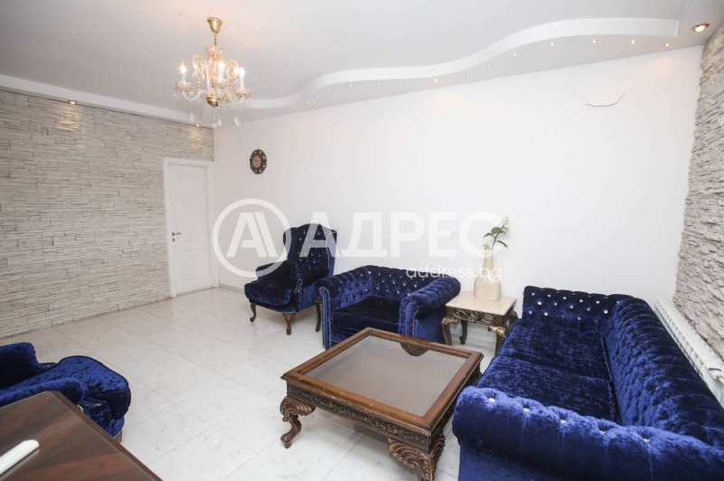 Te koop  2 slaapkamers Sofia , Studentski grad , 152 m² | 52679380