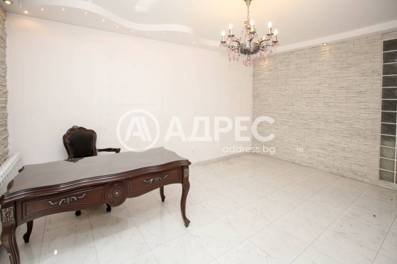 Te koop  2 slaapkamers Sofia , Studentski grad , 152 m² | 52679380 - afbeelding [3]