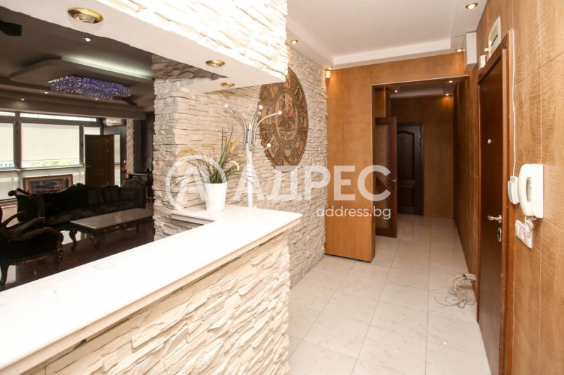 Te koop  2 slaapkamers Sofia , Studentski grad , 152 m² | 52679380 - afbeelding [12]