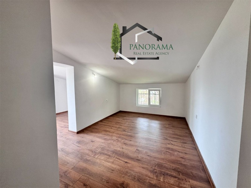 Til salgs  Loft Sjumen , Matematisjeska gimnazija , 46 kvm | 97246569 - bilde [4]