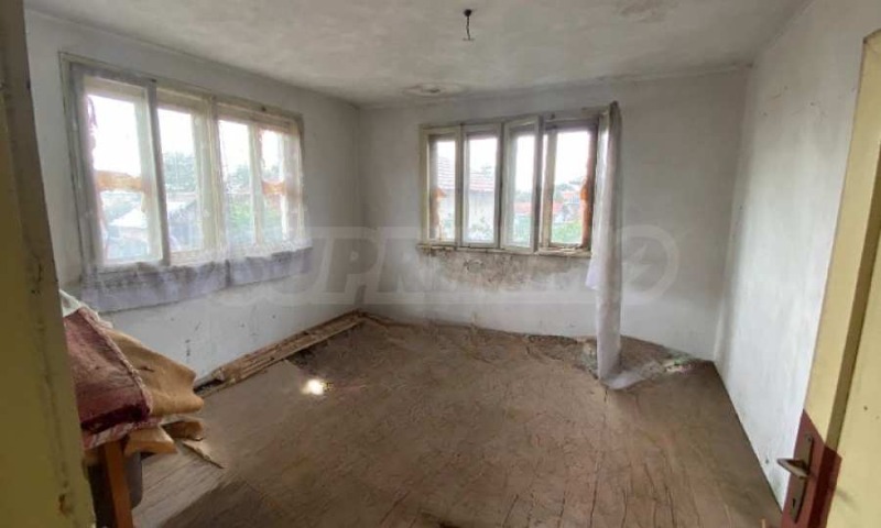 Продава КЪЩА, с. Сланотрън, област Видин, снимка 14 - Къщи - 52170144