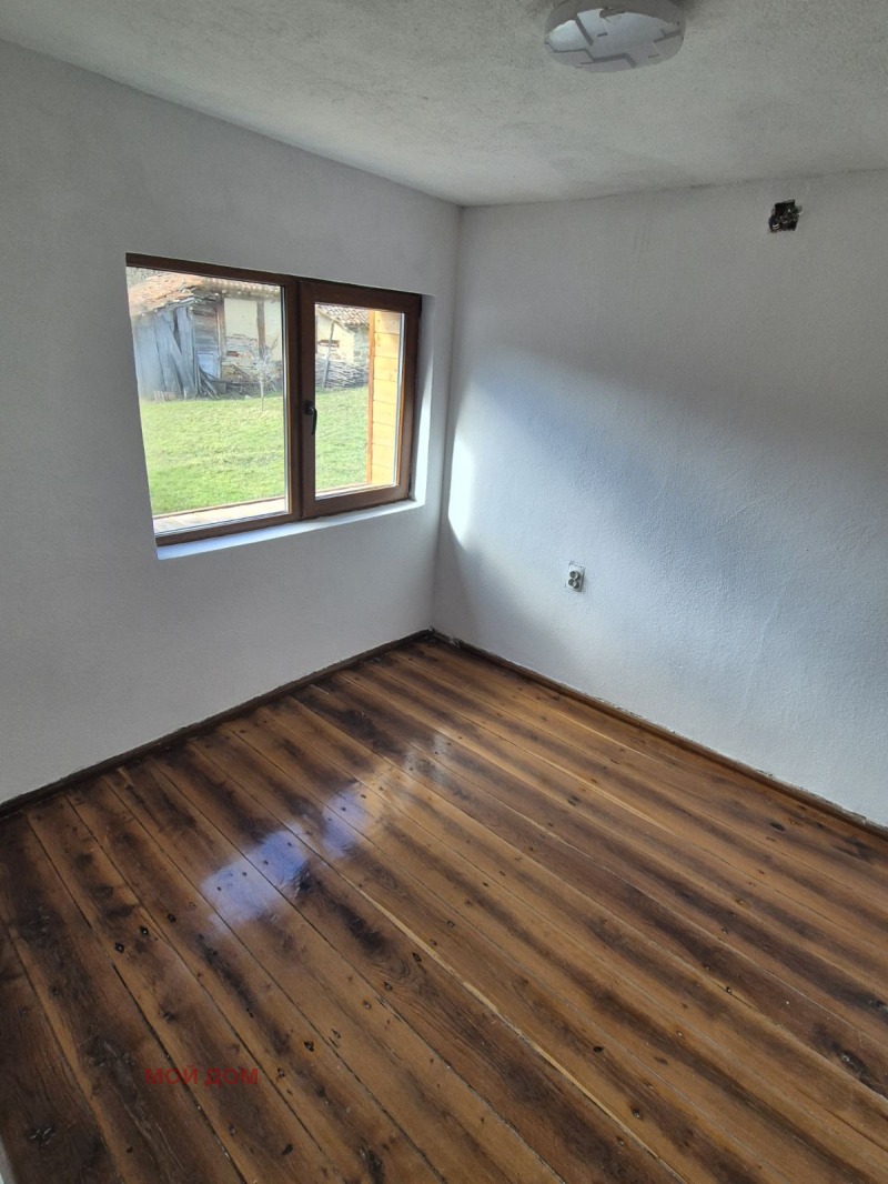 Продава КЪЩА, гр. Елена, област Велико Търново, снимка 9 - Къщи - 53228317