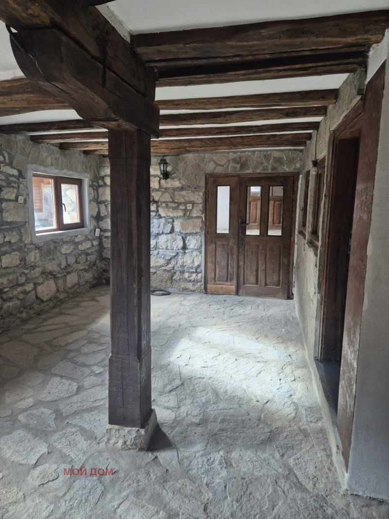 Продава КЪЩА, гр. Елена, област Велико Търново, снимка 16 - Къщи - 53228317