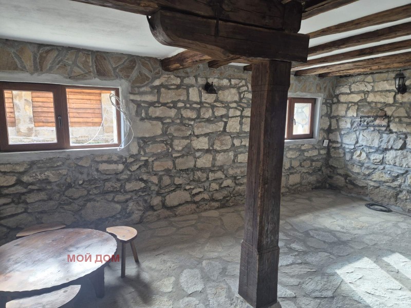 Продава КЪЩА, гр. Елена, област Велико Търново, снимка 12 - Къщи - 53228317