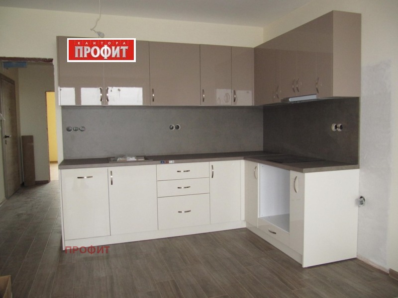 Продава 2-СТАЕН в град Пловдив, Коматево - 82 кв.м / 139 400 € » 272 642.70 лв., ПРОФИТ