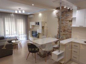 1 ložnice Christo Smirnenski, Plovdiv