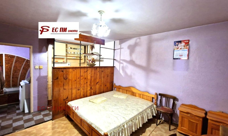 Продава 2-СТАЕН, град Русе, Родина 1 • 66500 € / 130062.69 лв. • 86875288 1