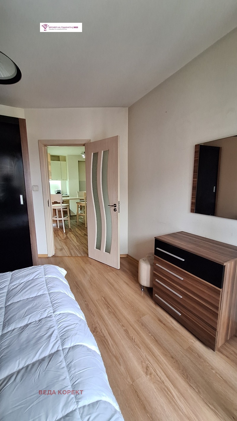 Продава 3-СТАЕН, гр. София, Зона Б-5, снимка 3 - Апартаменти - 52415002