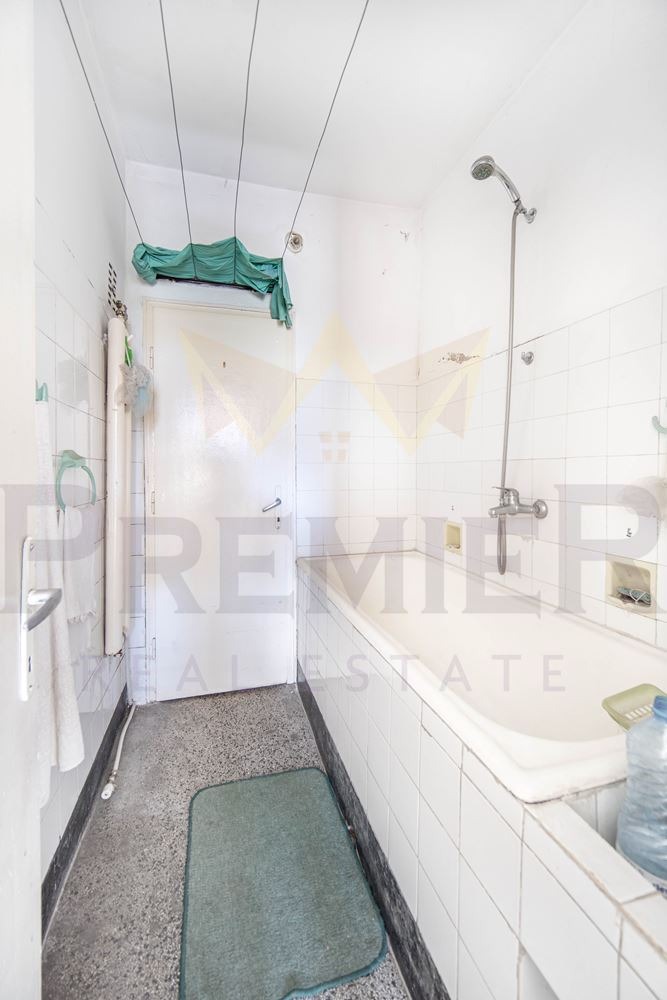 Продава МНОГОСТАЕН, гр. Добрич, Център, снимка 12 - Апартаменти - 54223782