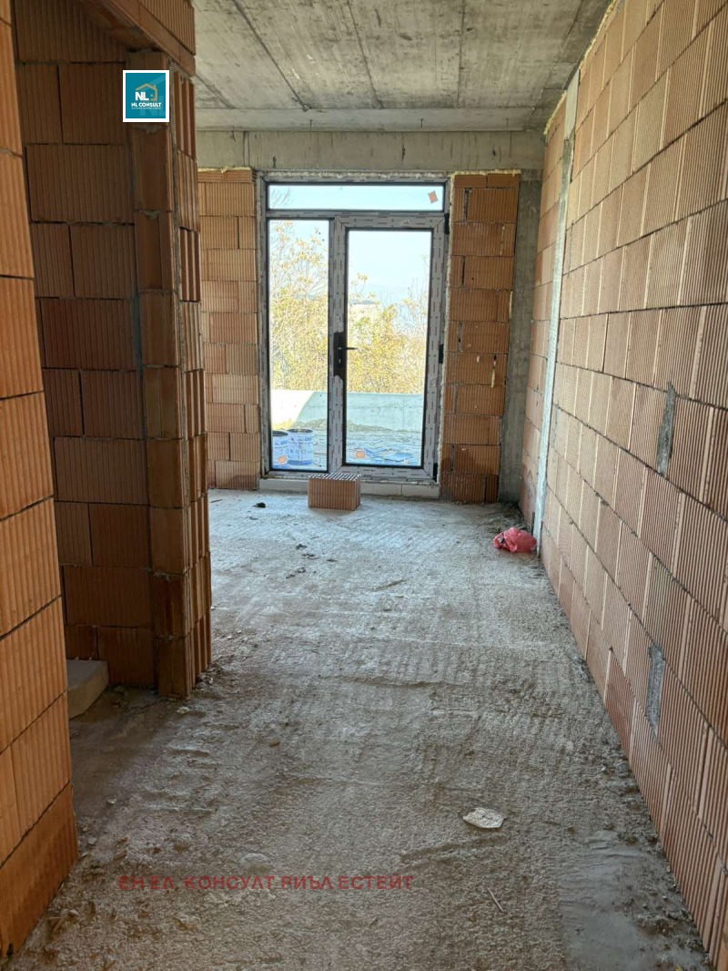 Продава КЪЩА, с. Марково, област Пловдив, снимка 7 - Къщи - 51576753