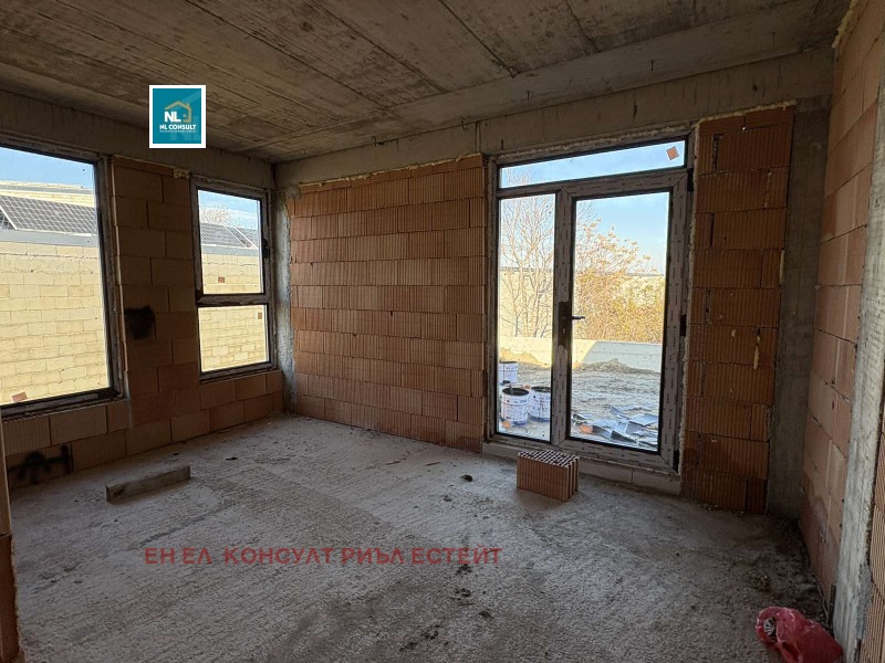 Продава КЪЩА, с. Марково, област Пловдив, снимка 11 - Къщи - 51576753