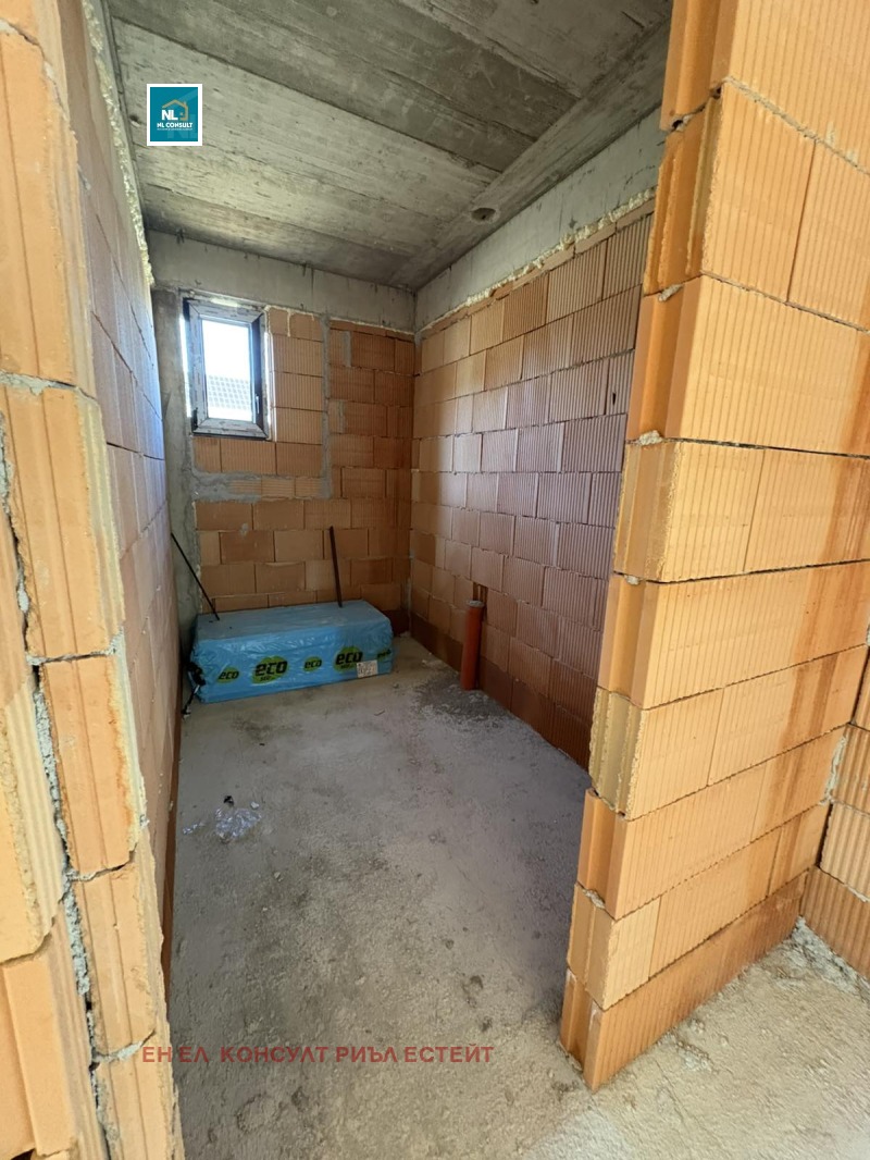 Продава КЪЩА, с. Марково, област Пловдив, снимка 10 - Къщи - 51576753