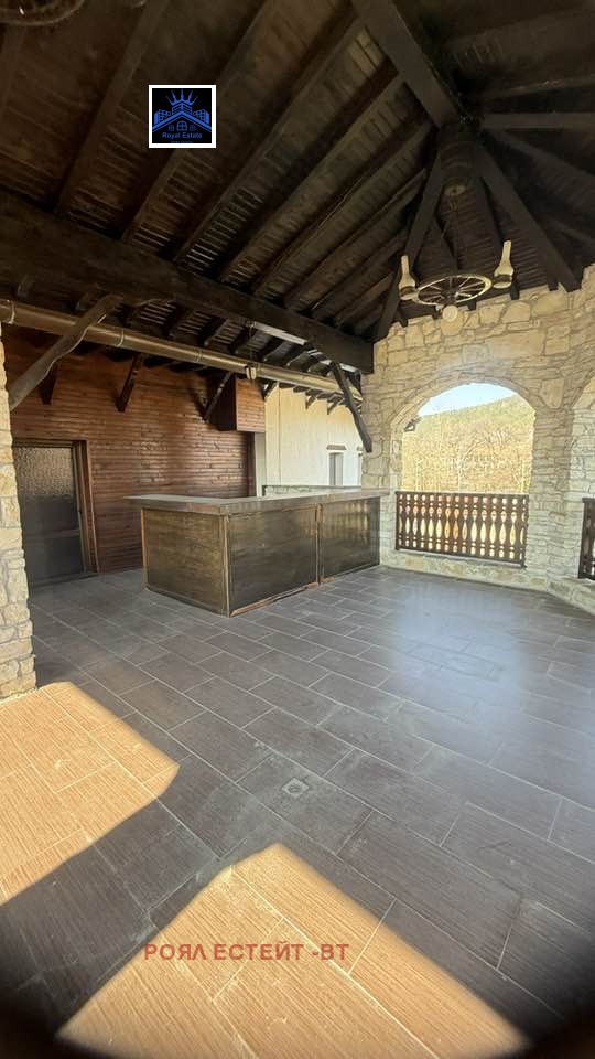 Продава КЪЩА, гр. Велико Търново, Център, снимка 13 - Къщи - 53715051