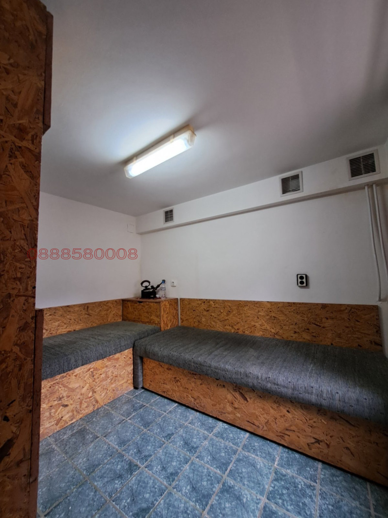 Продава ВИЛА, с. Бежаново, област Ловеч, снимка 15 - Вили - 52779824