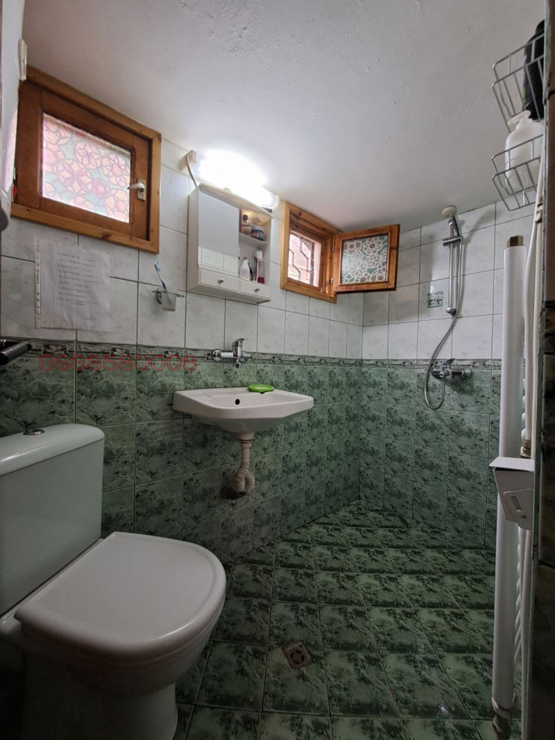 Продава ВИЛА, с. Бежаново, област Ловеч, снимка 11 - Вили - 52779824