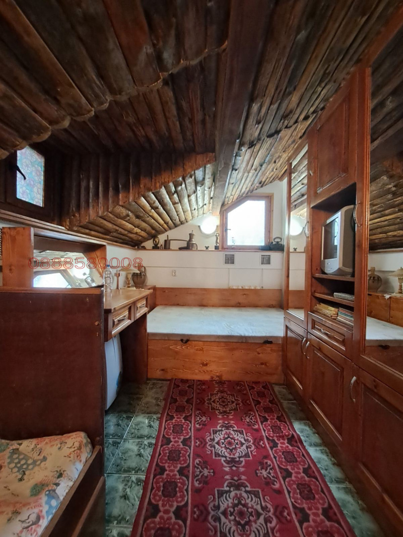 Продава ВИЛА, с. Бежаново, област Ловеч, снимка 10 - Вили - 52779824