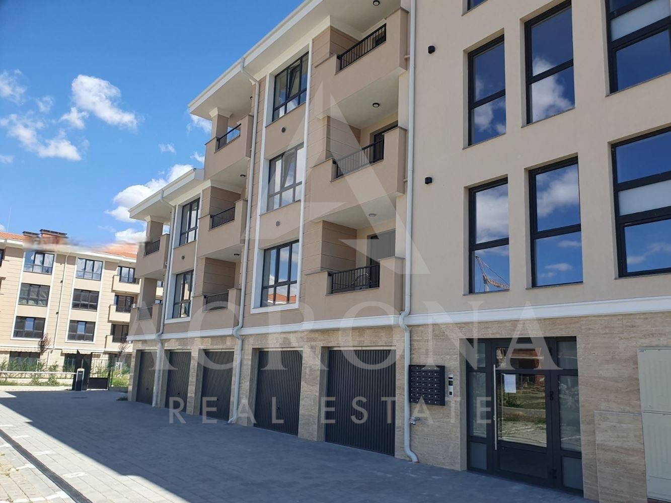 Продава 2-СТАЕН, гр. Пловдив, Остромила