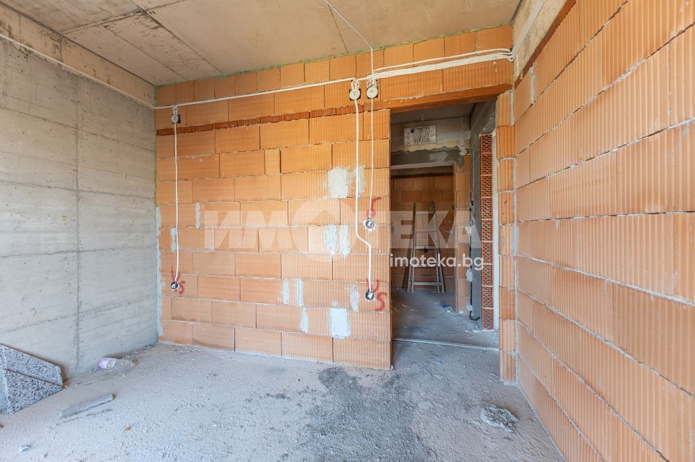 Продава 2-СТАЕН, гр. Варна, Цветен квартал, снимка 10 - Апартаменти - 53766574