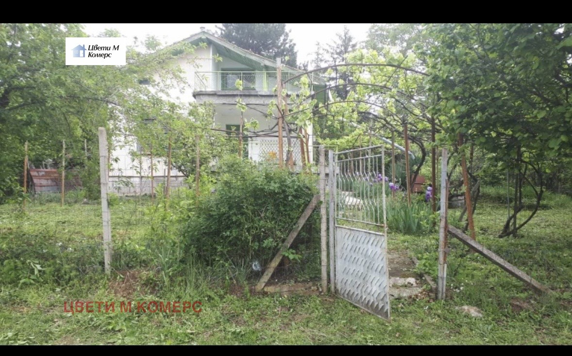 Продава ВИЛА, гр. Враца, Студентски град, снимка 2 - Вили - 54348842