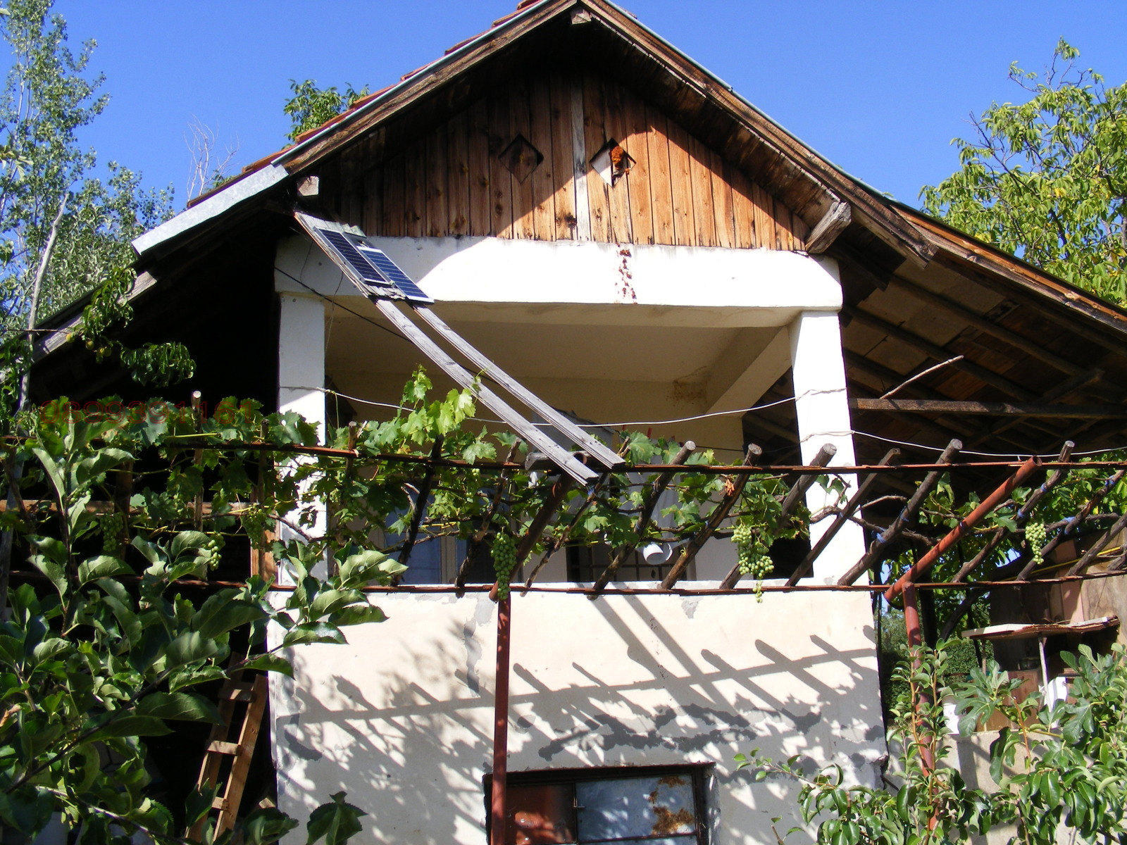 Продава ВИЛА, гр. Берковица, област Монтана