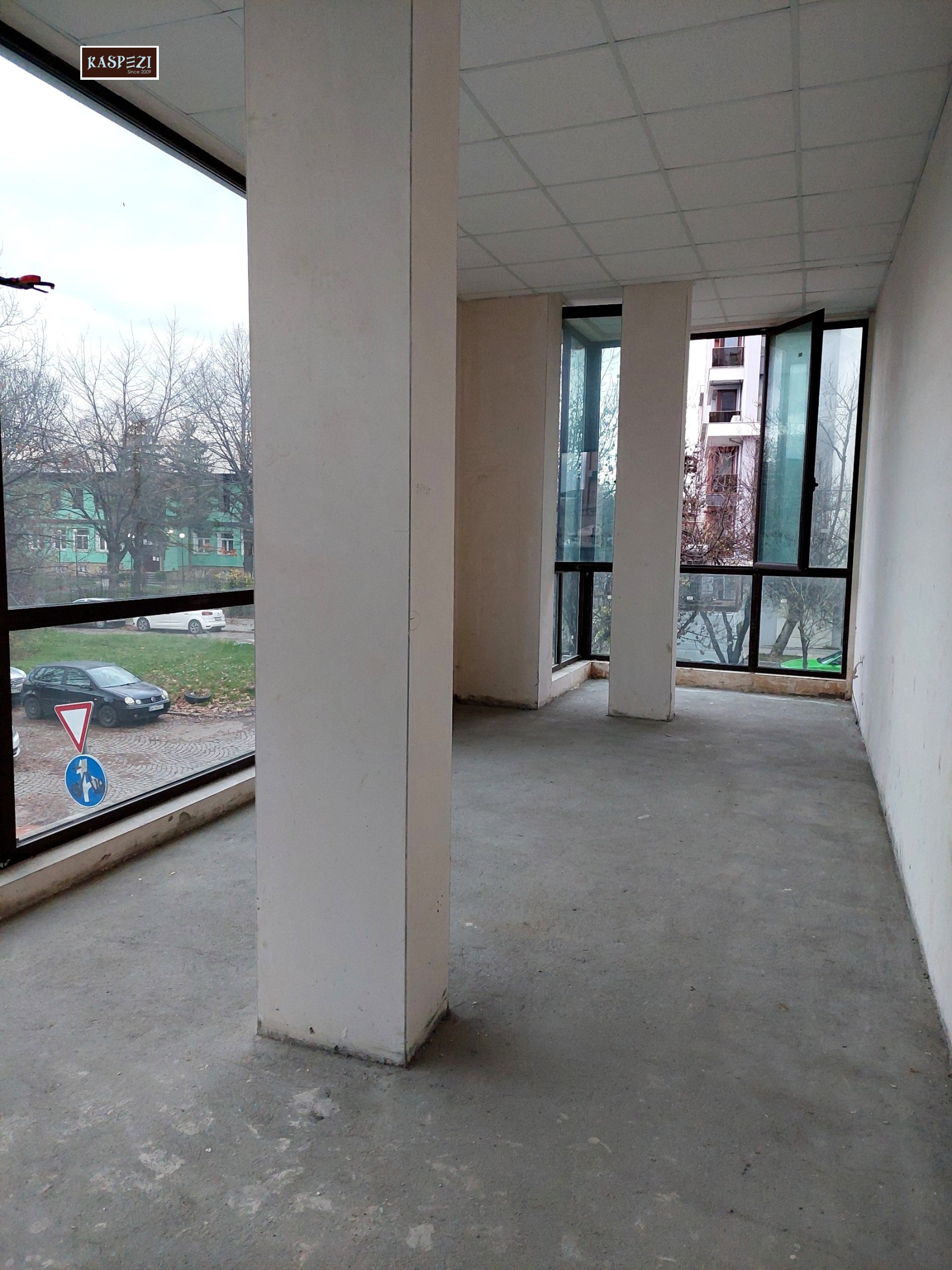 Продава МАГАЗИН, гр. София, Сухата река, снимка 2 - Магазини - 54945055