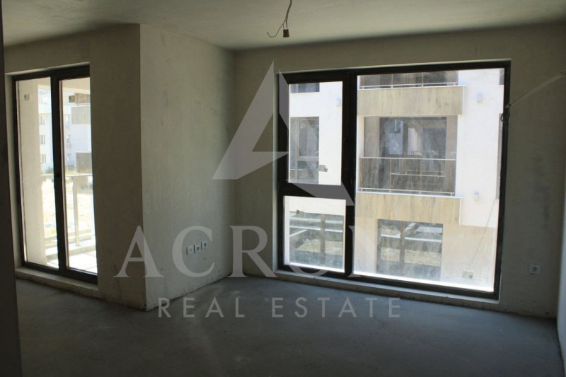 À vendre  Studio Plovdiv , Hristo Smirnenski , 48 m² | 57598498