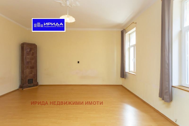 Продава 4-СТАЕН, гр. София, Център, снимка 5 - Aпартаменти - 47615872