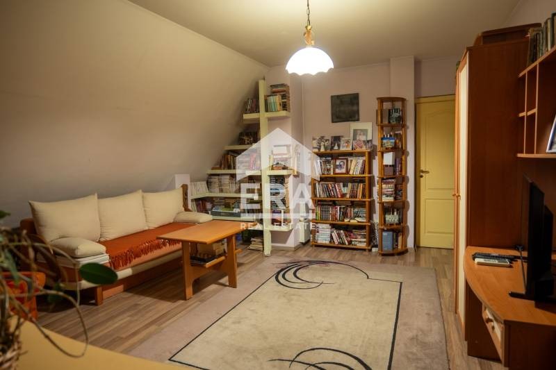 Продава МНОГОСТАЕН, гр. София, Бъкстон, снимка 8 - Апартаменти - 53473271