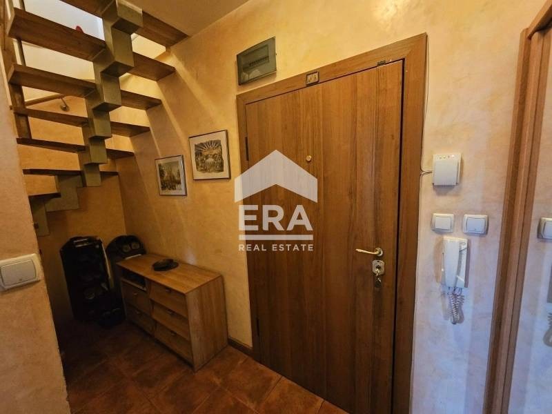 Продава МНОГОСТАЕН, гр. София, Бъкстон, снимка 4 - Апартаменти - 53473271